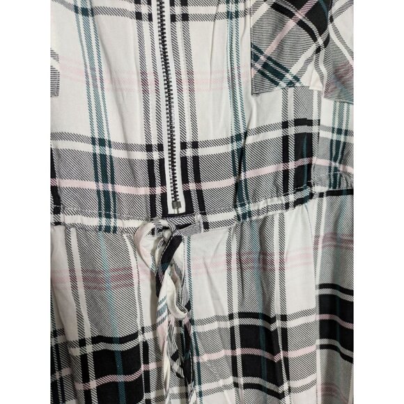 NEW Torrid Black & White Plaid Button Front Dress. Size 1X - Picture 5 of 10